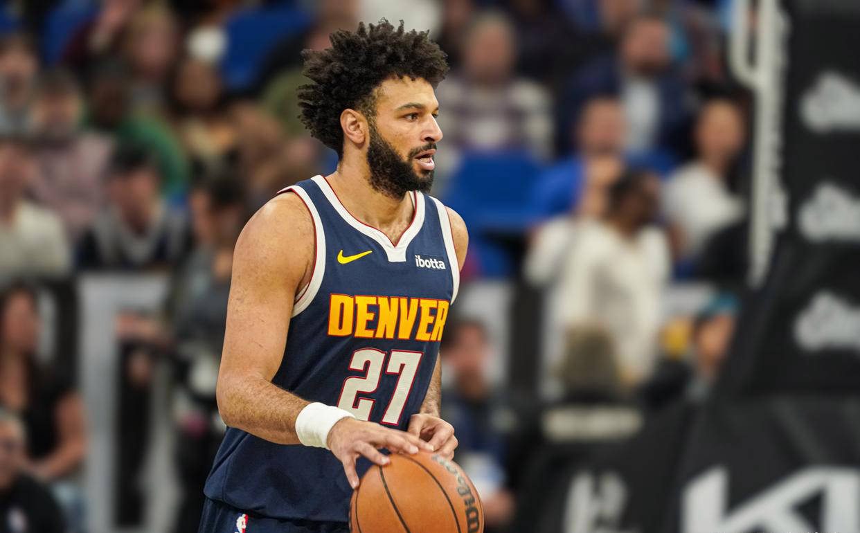 开云体育-关于穆雷重返赛场，出色发挥首场状态出色，FPX观众沸腾！赛场气氛高涨的信息-开云体育