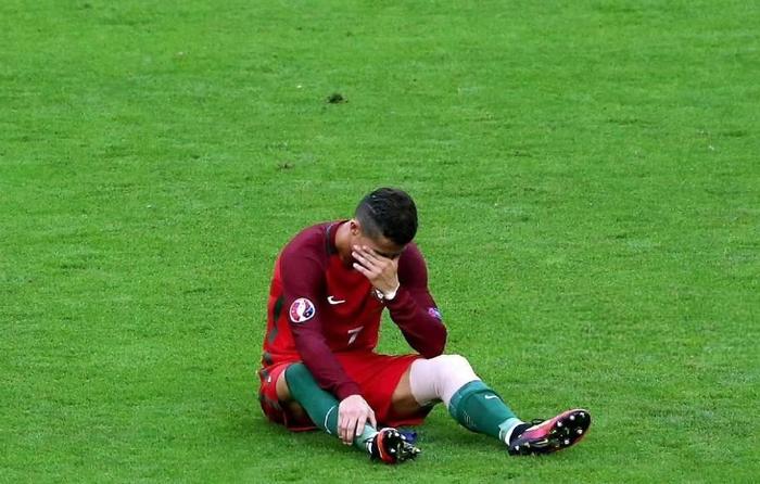 官方在线-C罗连续二十场比赛得分超过夺冠，中国队不断突破！全场沸腾不已的简单介绍-官方在线