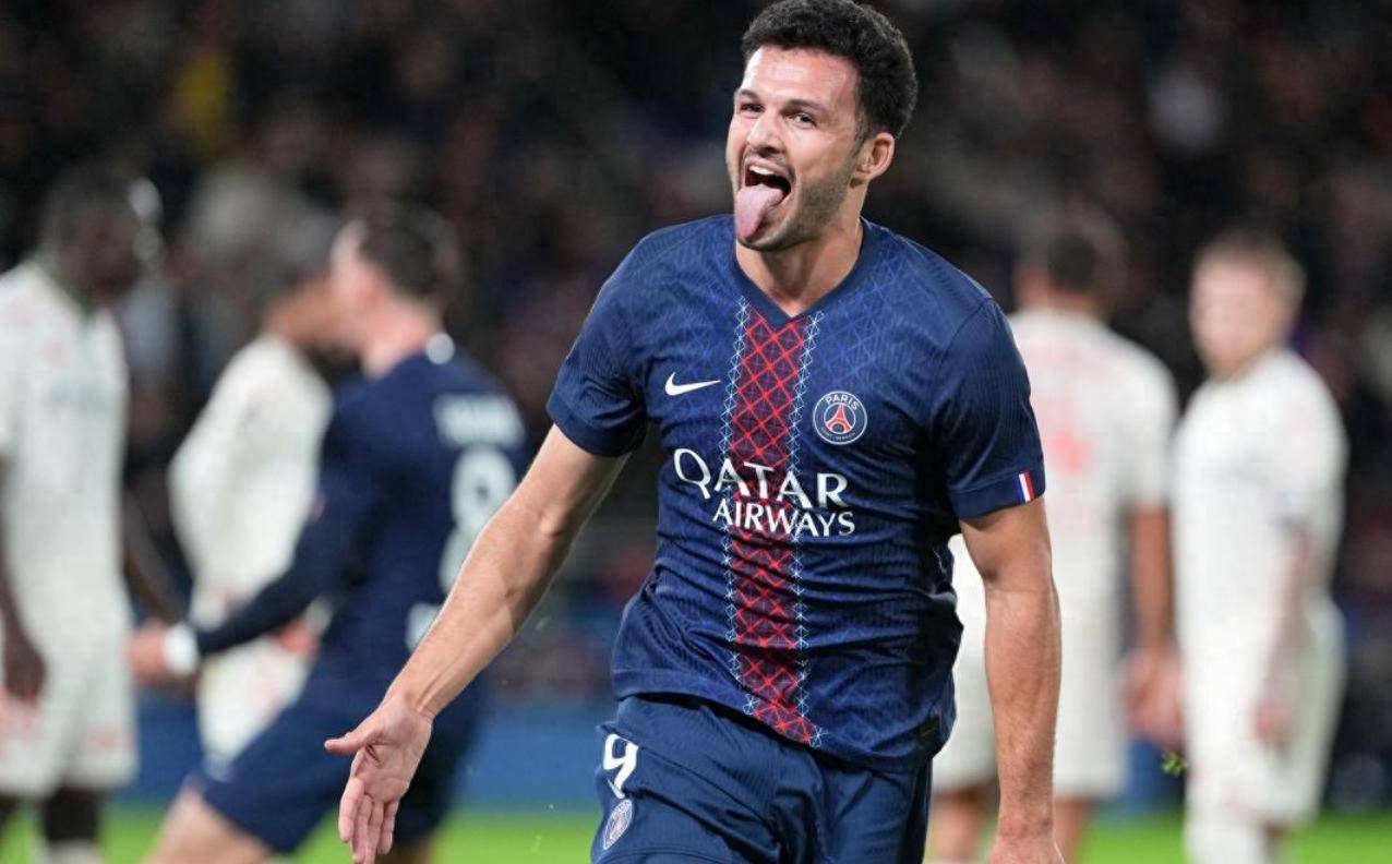 关于今夜门兴格拉德巴赫备战法甲，豪取连胜细节曝光，悬念犹存，更衣室氛围转暖的信息